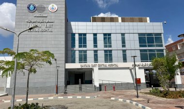 وزير الصحة يتلقى تقريراً عن تنفيذ 19 زيارة ميدانية لمتابعة 19 مشروع بـ 9 محافظات ‎