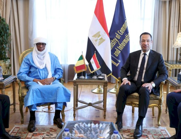 مصر ومالي تبحثان تعزيز التعاون في التحول الرقمي وتطوير البنية التحتية للاتصالات