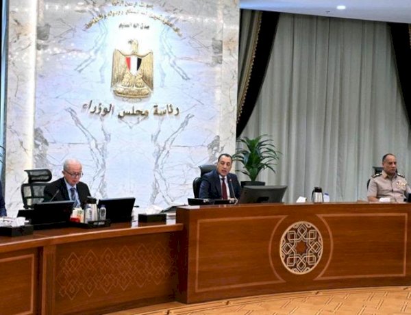 رئيس الوزراء يترأس الاجتماع الأسبوعي للحكومة