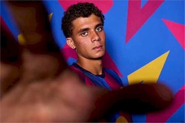 حمزة عبد الكريم فى مهمة صعبة مع برشلونة أمام فالنسيا بالدوري الإسباني