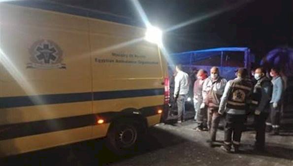 إصابة شابين في انقلاب دراجة نارية على طريق إبشواي أبو جنشو بالفيوم