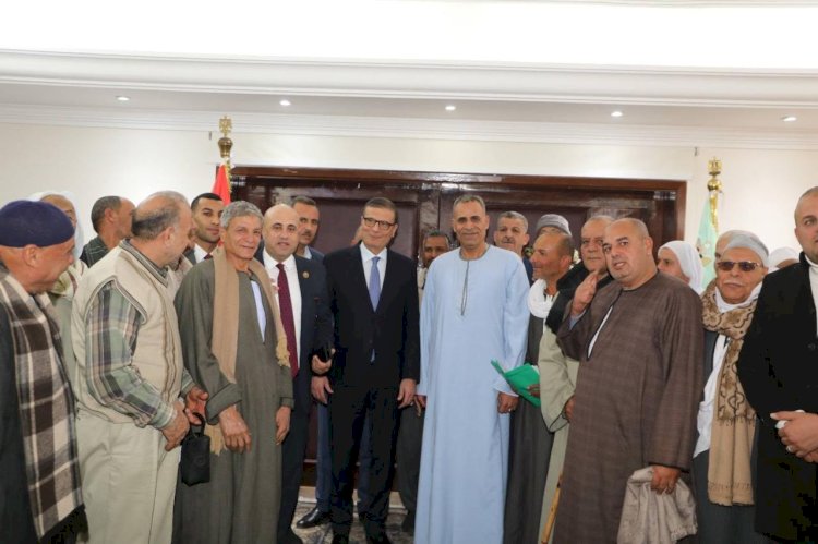 وزير الزراعة يهنئ فلاحي مصر بعيدهم الـ74: المزارع المصري خط الدفاع الأول عن الأمن الغذائي