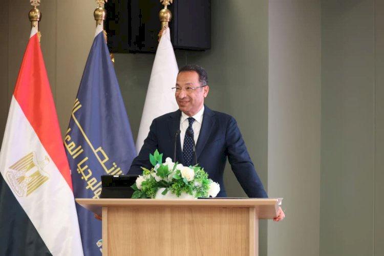 وزير الاتصالات يشهد تخريج أكثر من 6 آلاف متدرب من أكاديمية الأمن السيبراني وتوقيع 3 بروتوكولات تعاون جديدة