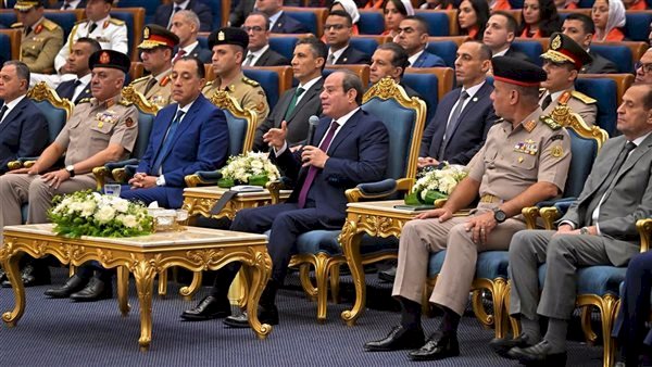 الرئيس السيسي: الهدف من الأكاديمية العسكرية إيجاد كيان جديد يطبق معايير صادقة لا تجامل ولا تحابي أحدا