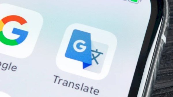 ميزة "الترجمة الفورية" من جوجل دون إنترنت.. ولكن بشروط