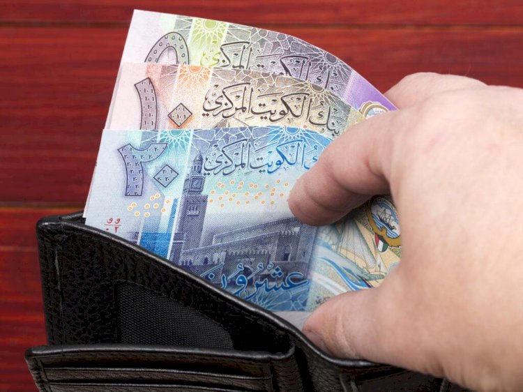 سعر الدينار الكويتي اليوم  الإثنين 21 سبتمبر  في مصر
