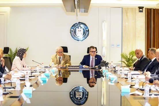 وزير التخطيط يترأس مجلس إدارة بنك الاستثمار القومي ويُعلن إنهاء 90% من التشابكات المالية التاريخية بقيمة 298.8 مليار جنيه