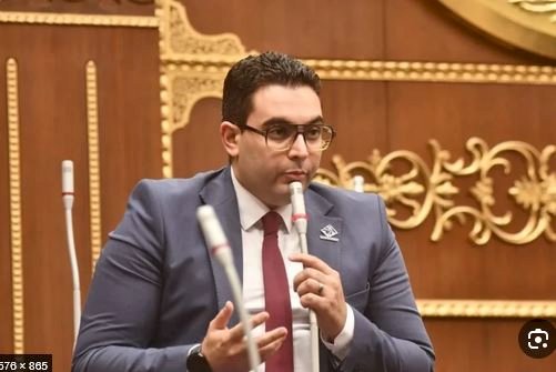 برلماني: التجربة الصينية تقدم دروسا مهمة في التنمية وبناء الإنسان