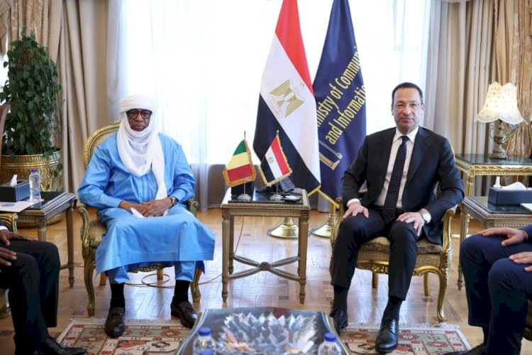 مصر ومالي تبحثان تعزيز التعاون في التحول الرقمي وتطوير البنية التحتية للاتصالات