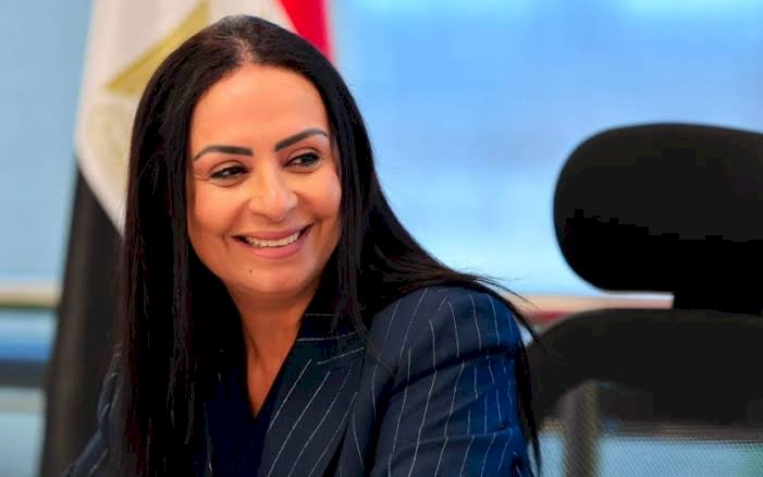 وزيرة التضامن تكلف الدفعة 107 من خريجي الجامعات والمعاهد العليا بأداء الخدمة العامة