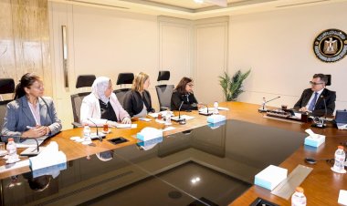 وزير التخطيط يبحث مع البنك الدولي إعداد "خريطة طريق" لتنمية الثروة المعدنية وزيادة مساهمتها في الناتج المحلي