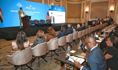 وزير الصناعة يفتتح منتدى التوسع الإقليمي للشركات المصرية بقطاعي الأدوية والصناعات الزراعية
