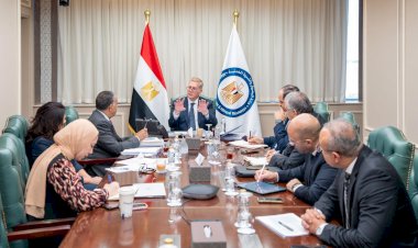 وزير البترول يتابع خطط تأمين احتياجات السوق المحلية من المنتجات البترولية والغاز
