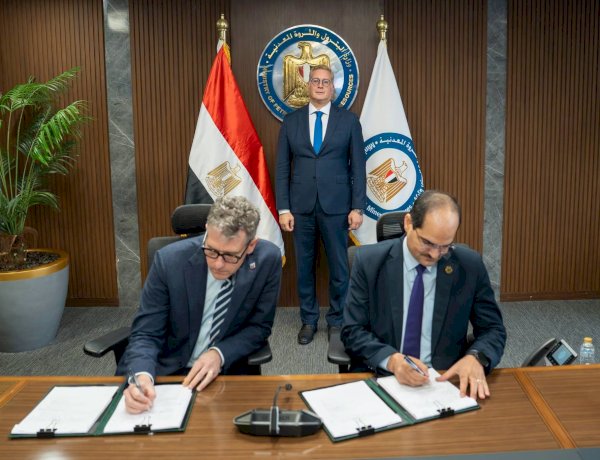 وزير البترول يشهد توقيع اتفاقية مع «شيفرون» للبحث عن الغاز والزيت في البحر المتوسط باستثمارات 88 مليون دولار
