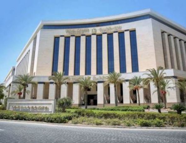 الإسكان: إعادة تخصيص الوحدات السكنية للعاملين المنتقلين إلى العاصمة الجديدة بالحيين السكنيين الثالث (R3) والخامس (R5) بنظام القرعة العلنية