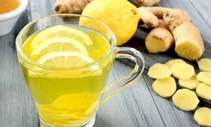 مع تقلبات الطقس.. 8 مشروبات تساعد على ترطيب الجسم وتهدئة احتقان الحلق