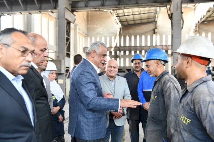 وزير الإنتاج الحربي يتابع كفاءة التشغيل ومعدلات الإنتاج بشركة حلوان للمسبوكات