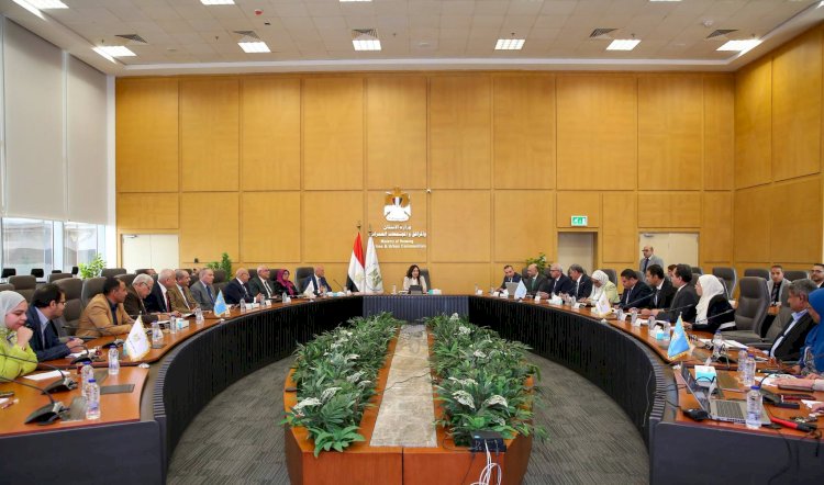 وزيرة الإسكان تتابع موقف مشروعات مياه الشرب والصرف الصحي بمحافظة الدقهلية ومدينة المنصورة الجديدة