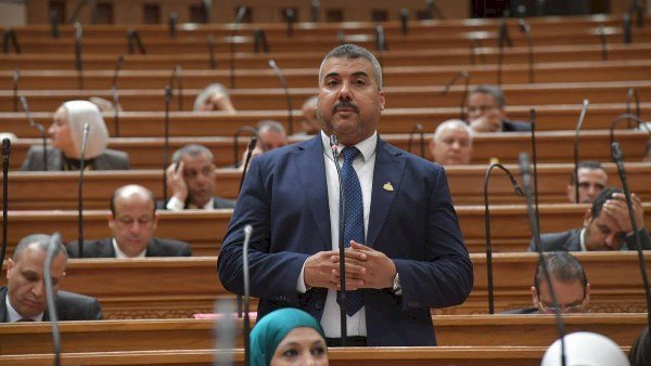 برلماني يطالب بمراجعة شكاوى التمويل متناهي الصغر وحماية حقوق المواطنين   
