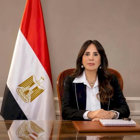 وزيرة الإسكان: إجراء 6 قرعات علنية لتسكين المواطنين الذين تم توفيق أوضاعهم بالأراضي المضافة بمدينة العبور الجديدة