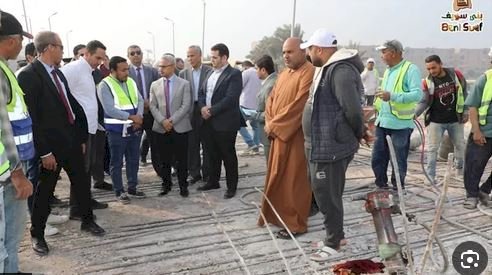 محافظ بني سويف يتابع مشروعي كوبري الميمون وقُشيشة