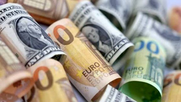 أسعار العملات في مصر اليوم الأحد 25 أكتوبر