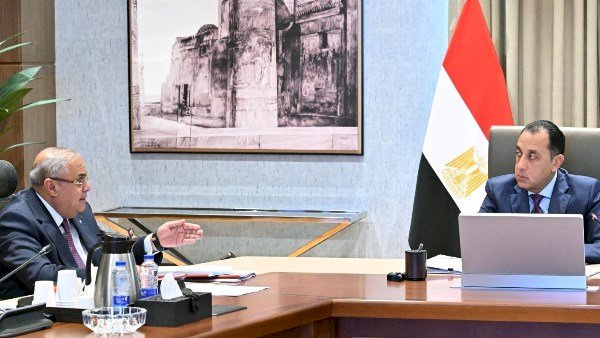 رئيس الوزراء يتابع موقف الإصدار الثاني من وثيقة سياسة ملكية الدولة والخطة التنفيذية له