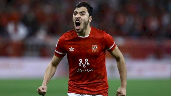 الأهلي يؤكد جاهزية أكرم توفيق لمباراة مودرن سبورت في الدوري