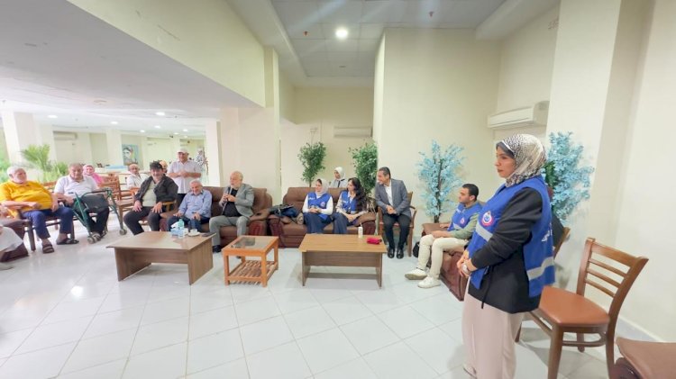 «الصحة» تنظم زيارة لدار إقامة كبار الفنانين بحضور نقيب المهن التمثيلية للتعريف بالخط للسكتة الدماغية 16474